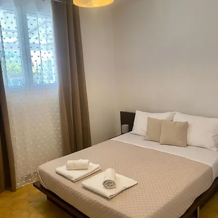 Zante Star Summer House 펜션 *